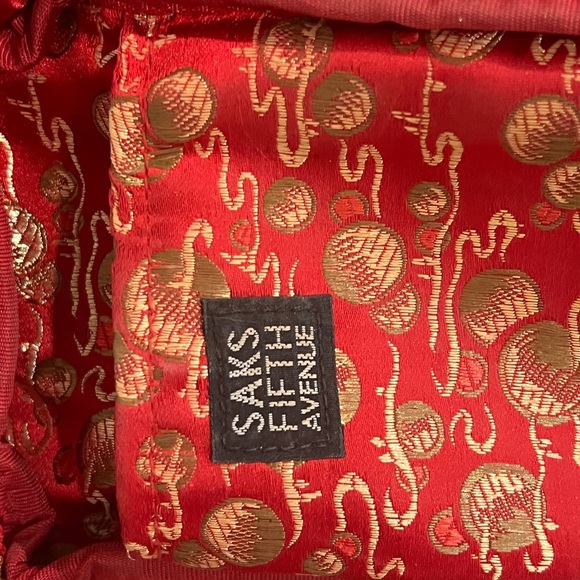 Saks Fifth Ave Cosmetic Bag - Picture 7 of 8